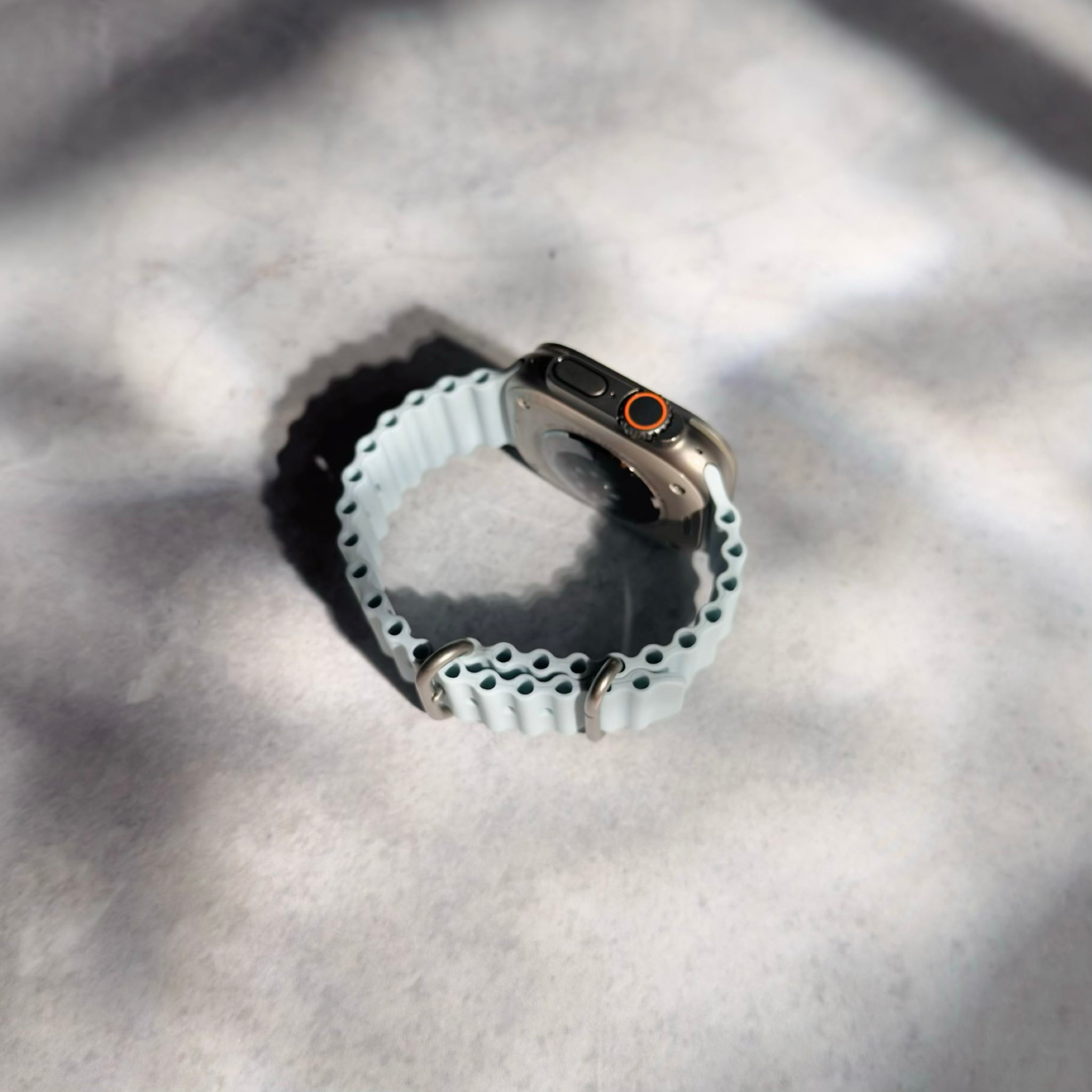 Ice Blue Ocean Band shown from back